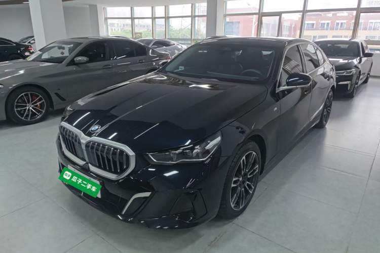Used BMW 5 Series 2025 525Li M Sport Package Guazi used car, China used car export, Used car for sale, Used  cars, Cheapest cars for sale