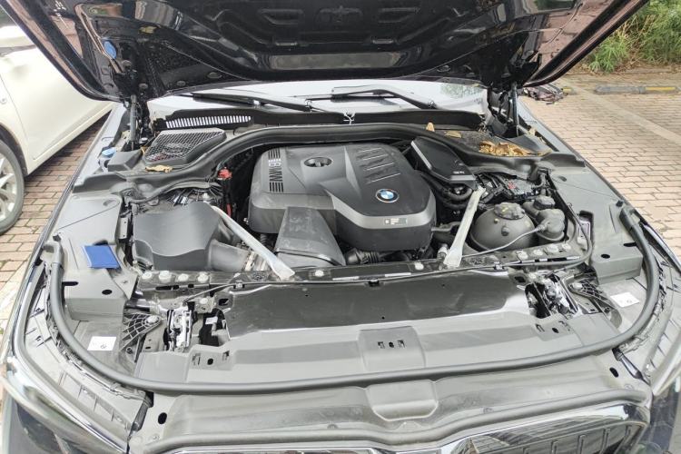Used BMW 5 Series 2025 525Li M Sport Package Engine Bay