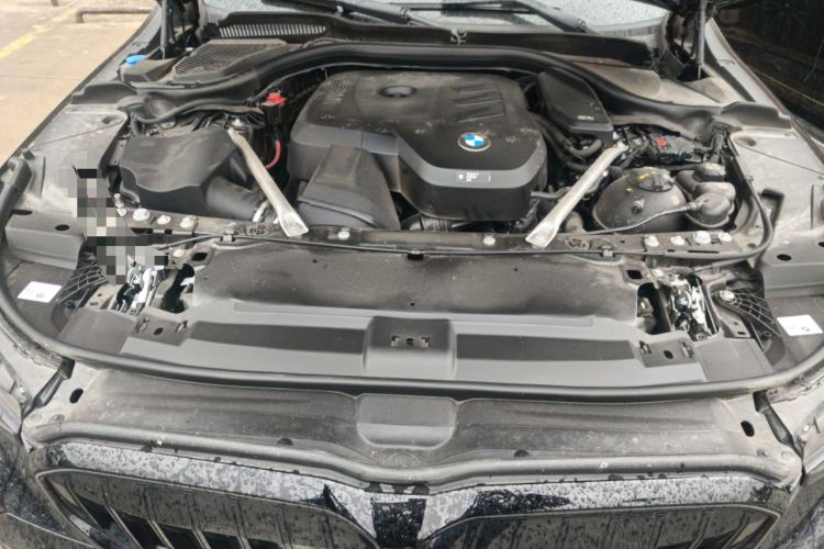 Used BMW 5 Series 2025 530Li Leading Model M Sport Package Engine Bay