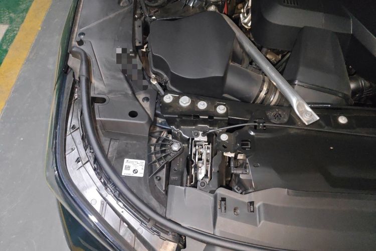 Used BMW 5 Series 2025 530Li Luxury Edition M Sport Package Engine Bay Right