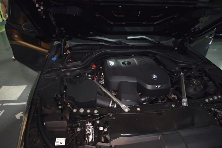 Used BMW 5 Series 2025 530Li Leading Model M Sport Package Engine Bay Right