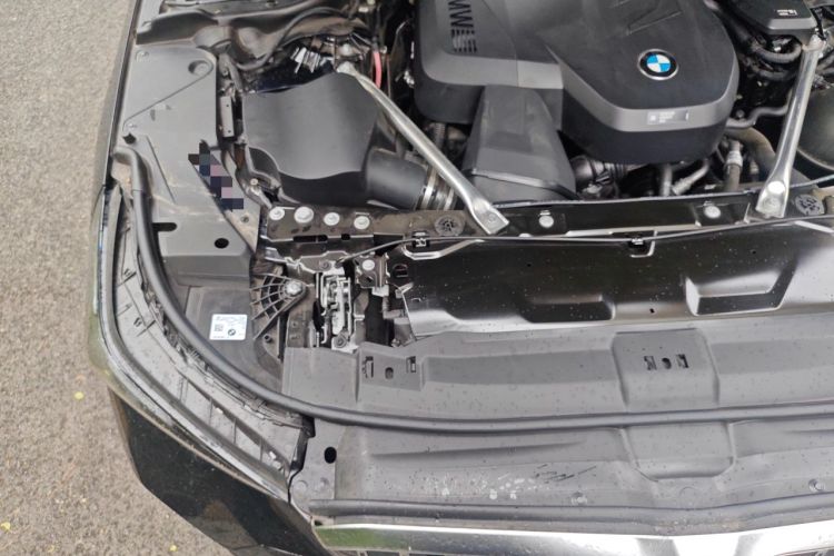 Used BMW 5 Series 2025 530Li Leading Model M Sport Package Engine Bay Right