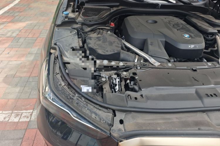 Used BMW 5 Series 2025 530Li Luxury Edition Premium Package Engine Bay Right