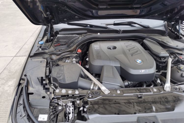 Used BMW 5 Series 2025 530Li Luxury Edition M Sport Package Engine Bay Right