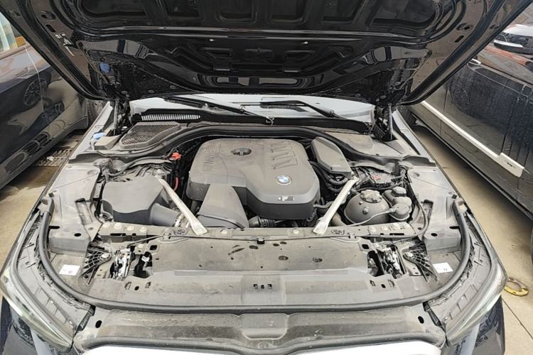 Used BMW 5 Series 2025 530Li Leading Model M Sport Package Engine Bay