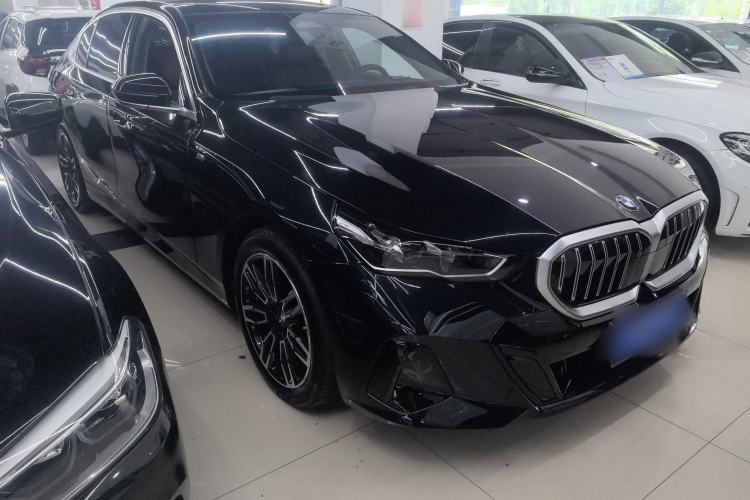 Used BMW 5 Series 2025 525Li M Sport Package Exterior 1