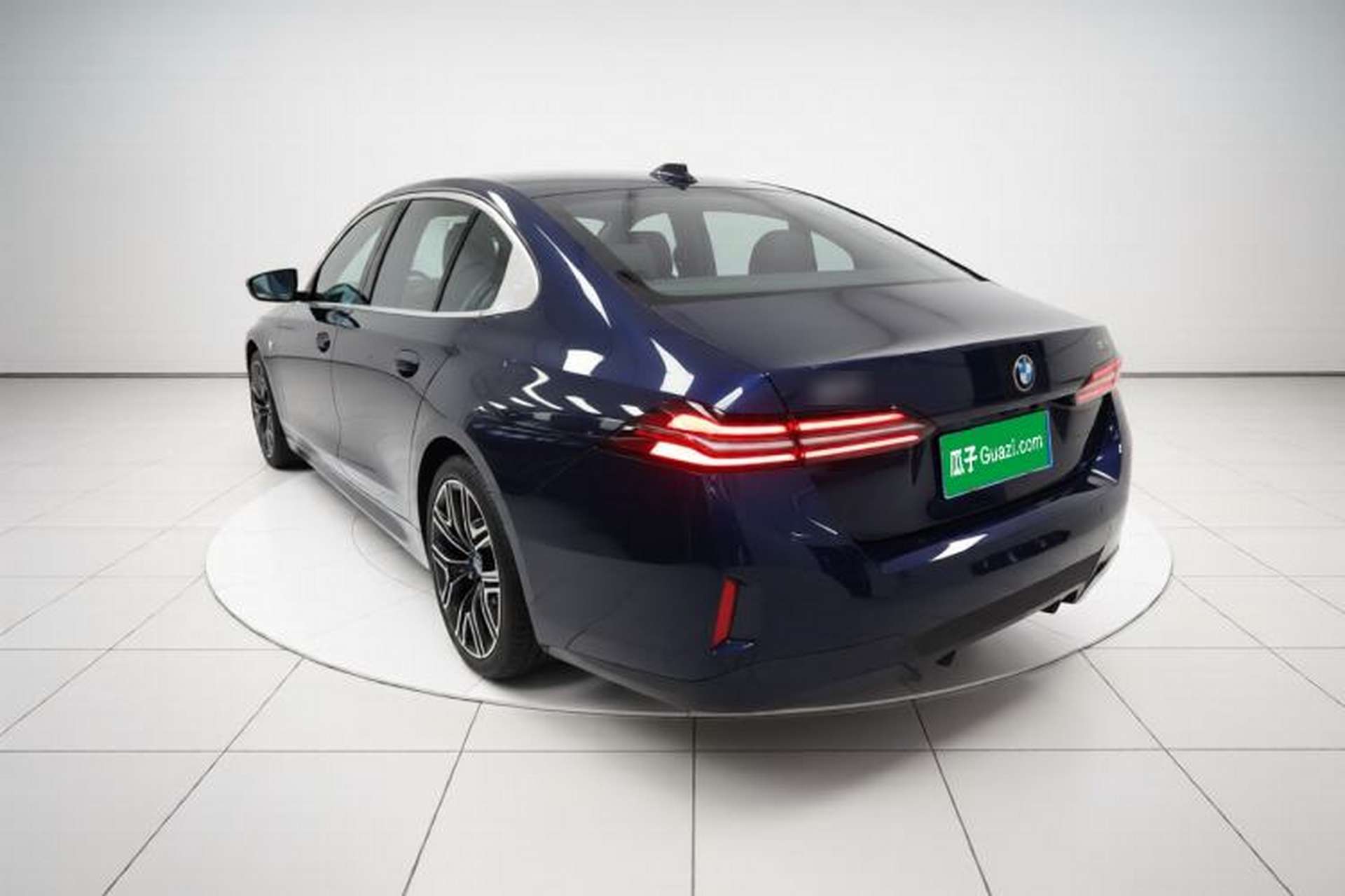Used BMW 5 Series 2025 530Li Luxury Edition M Sport Package Exterior 2