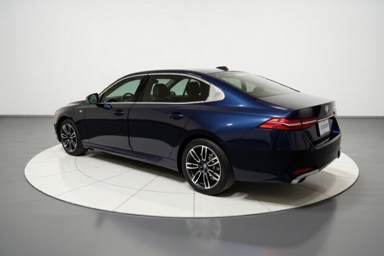 Used BMW 5 Series 2025 530Li Leading Model M Sport Package Exterior 3