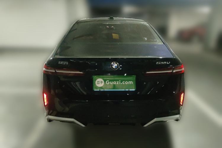 Used BMW 5 Series 2025 530Li Leading Model M Sport Package Exterior 4