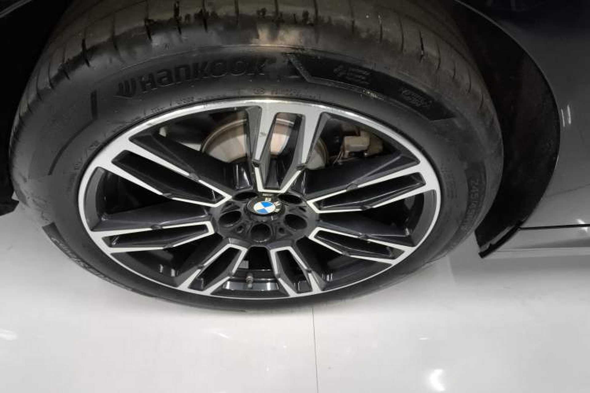 Used BMW 5 Series 2025 530Li Leading Model M Sport Package Exterior 8