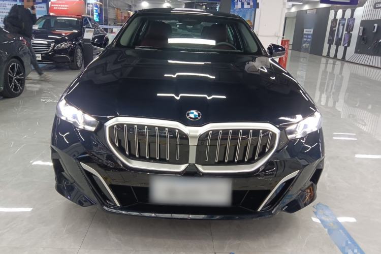 Used BMW 5 Series 2025 530Li Leading Model M Sport Package Front