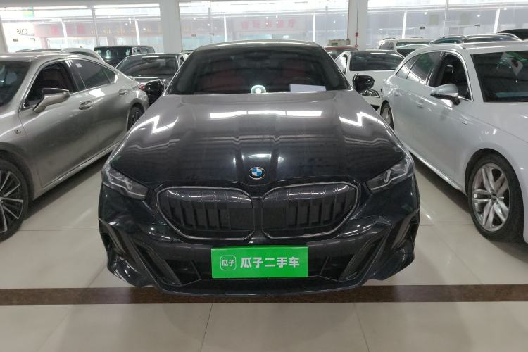 Used BMW 5 Series 2025 525Li M Sport Package Front