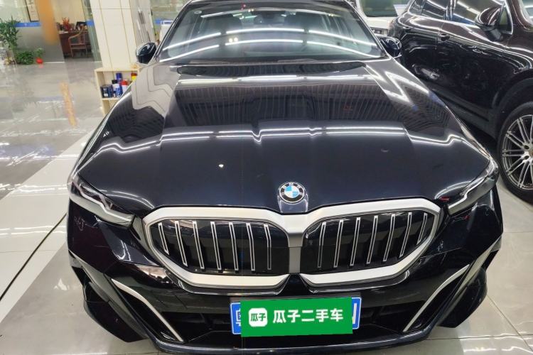 Used BMW 5 Series 2025 530Li Luxury Edition M Sport Package Front