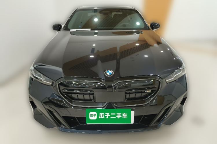Used BMW 5 Series 2025 530Li Luxury Edition M Sport Package Front
