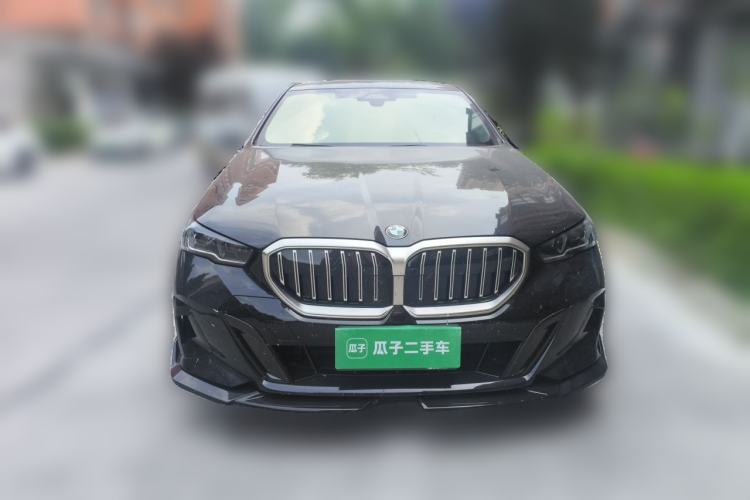 Used BMW 5 Series 2025 530Li Leading Model M Sport Package Front