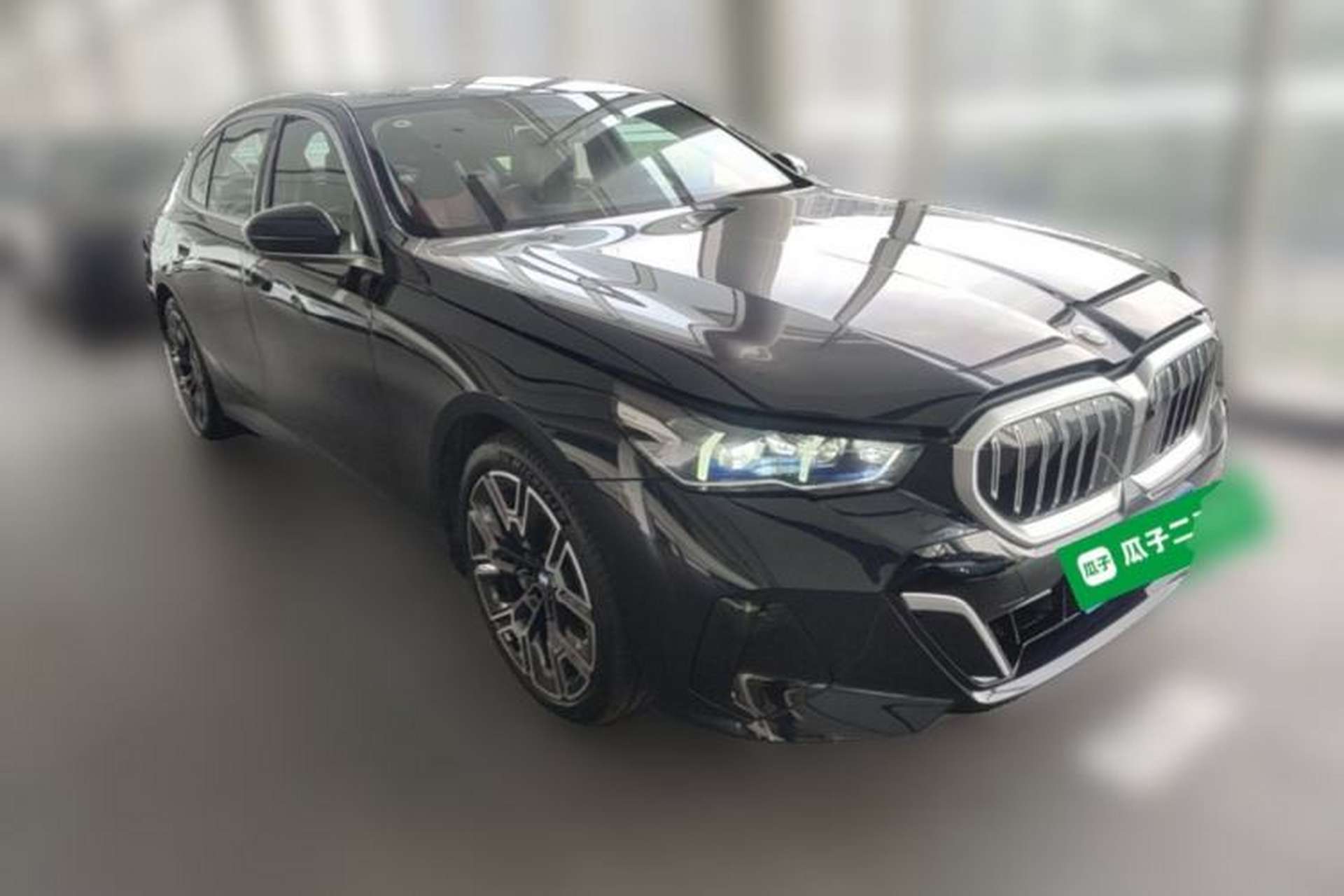 Used BMW 5 Series 2025 530Li Luxury Edition M Sport Package Front Right 45 Deg