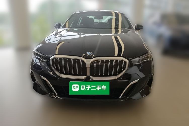Used BMW 5 Series 2025 530Li Luxury Edition M Sport Package Front