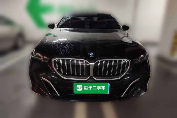 Used BMW 5 Series 2025 525Li M Sport Package Front