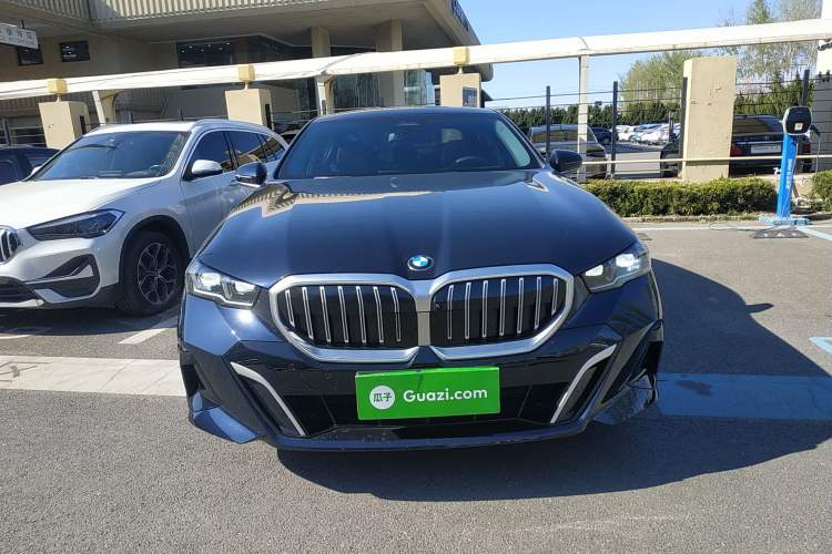 Used BMW 5 Series 2025 530Li Leading Model M Sport Package Front