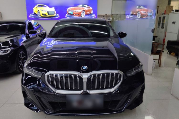 Used BMW 5 Series 2025 530Li Leading Model M Sport Package Front