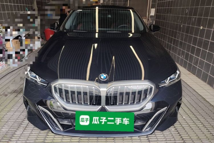Used BMW 5 Series 2025 530Li Luxury Edition M Sport Package Front