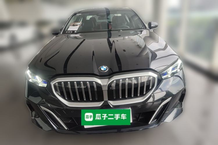 Used BMW 5 Series 2025 530Li Luxury Edition M Sport Package Front