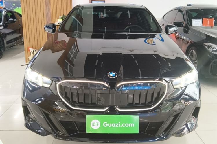Used BMW 5 Series 2025 530Li Leading Model M Sport Package Front