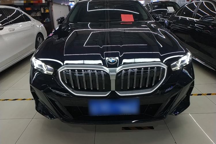 Used BMW 5 Series 2025 530Li Leading Model M Sport Package Front