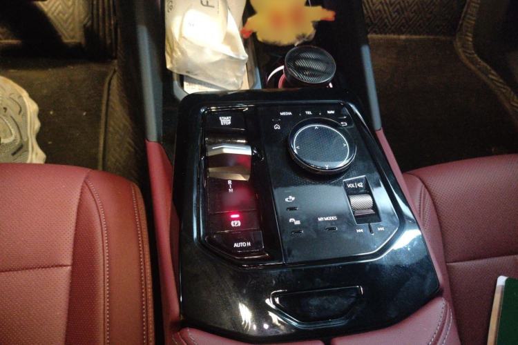 Used BMW 5 Series 2025 530Li Leading Model M Sport Package Gear Lever