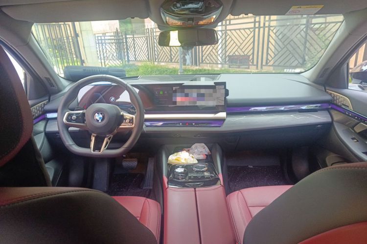 Used BMW 5 Series 2025 530Li Luxury Edition M Sport Package Headliner