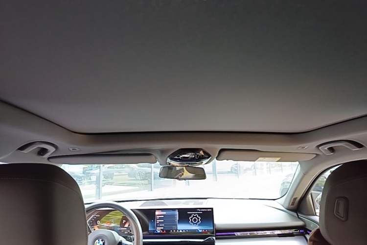 Used BMW 5 Series 2025 525Li M Sport Package Headliner