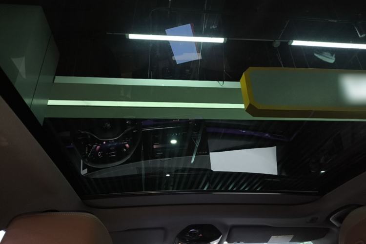 Used BMW 5 Series 2025 525Li Luxury Package Headliner