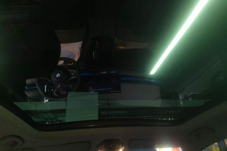 Used BMW 5 Series 2025 530Li Leading Edition Luxury Package Headliner