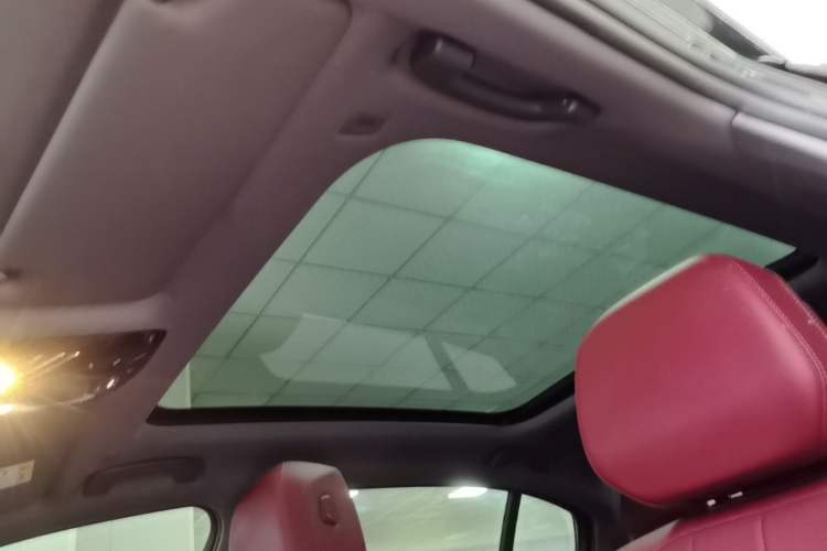 Used BMW 5 Series 2025 530Li Leading Model M Sport Package Headliner