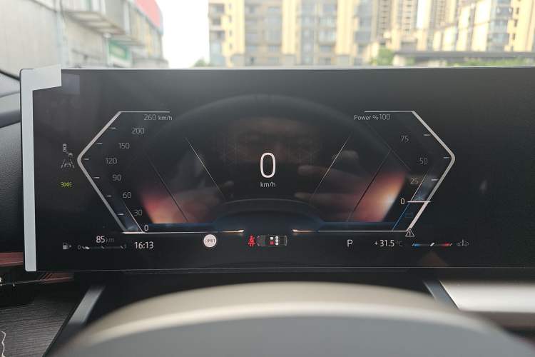 Used BMW 5 Series 2025 530Li Luxury Edition M Sport Package Instrument Cluster
