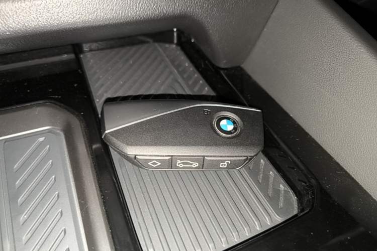 Used BMW 5 Series 2025 530Li Leading Model M Sport Package Interior 1