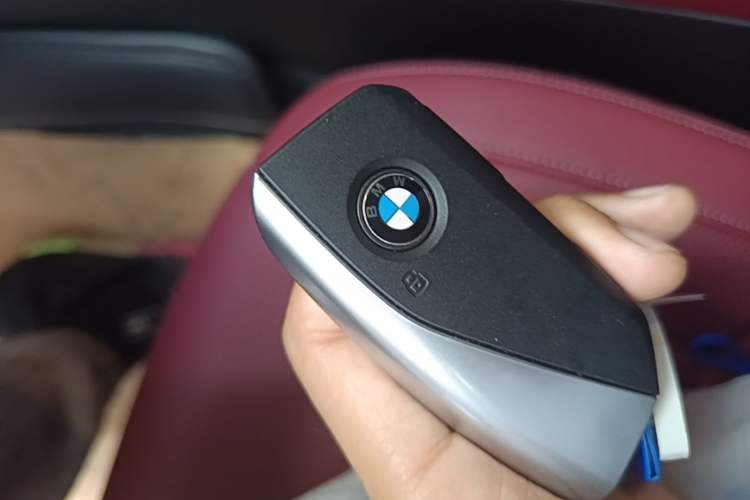 Used BMW 5 Series 2025 530Li Luxury Edition M Sport Package Interior 1