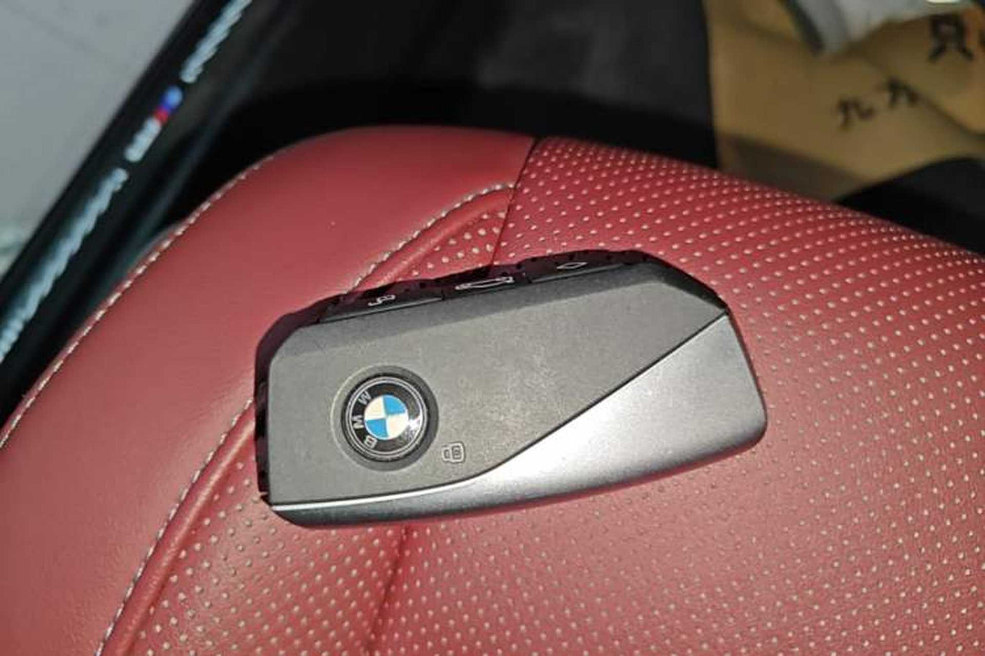 Used BMW 5 Series 2025 530Li Luxury Edition M Sport Package Interior 1