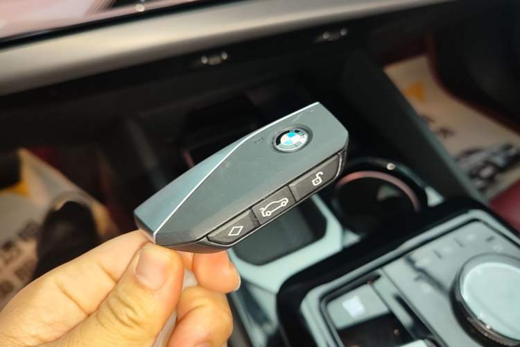 Used BMW 5 Series 2025 530Li Leading Model M Sport Package Interior 1