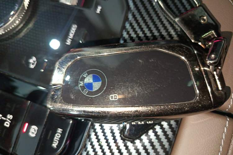 Used BMW 5 Series 2025 530Li Leading Model M Sport Package Interior 1