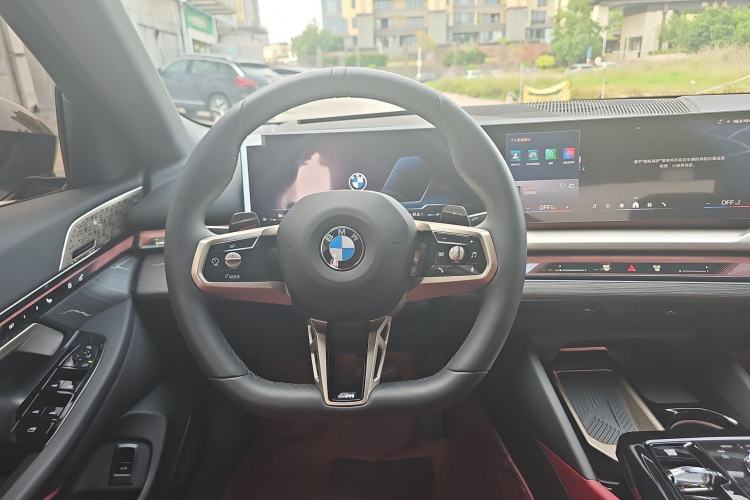 Used BMW 5 Series 2025 530Li Luxury Edition M Sport Package Interior 1