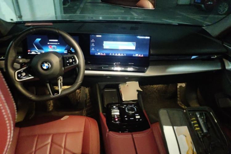 Used BMW 5 Series 2025 530Li Leading Model M Sport Package Interior 2