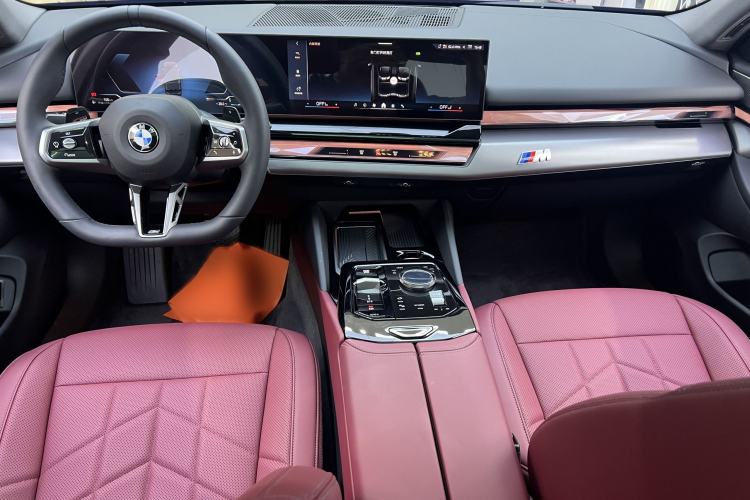 Used BMW 5 Series 2025 530Li Leading Model M Sport Package Interior 2