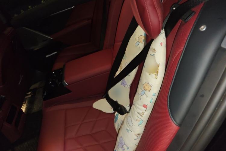 Used BMW 5 Series 2025 530Li Leading Model M Sport Package Interior 4