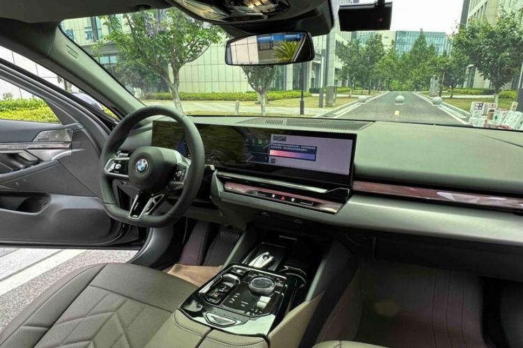 Used BMW 5 Series 2025 530Li Leading Model M Sport Package Interior 4