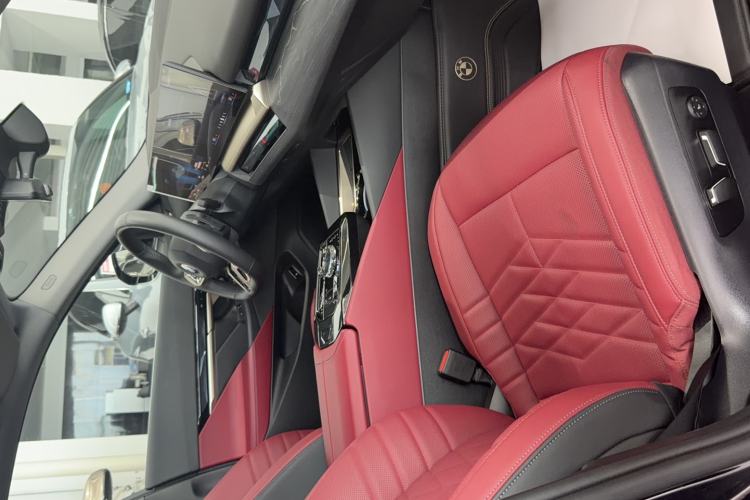 Used BMW 5 Series 2025 530Li Luxury Edition M Sport Package Interior 5