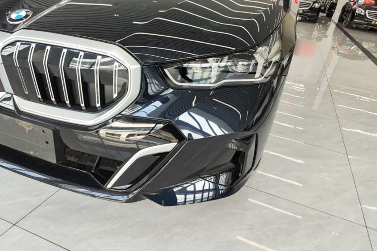 Used BMW 5 Series 2025 525Li M Sport Package Left Front Headlight