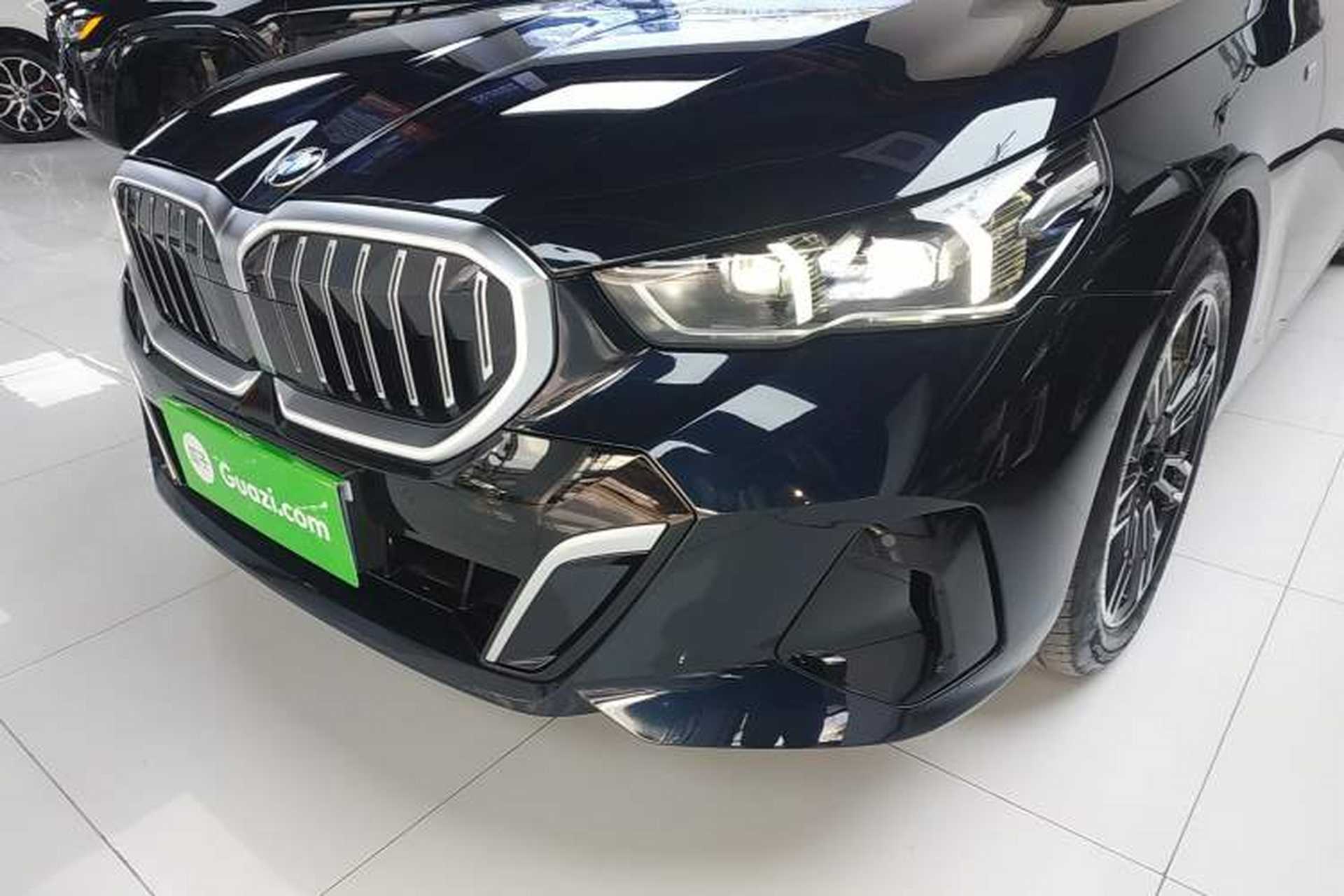 Used BMW 5 Series 2025 530Li Leading Model M Sport Package Left Front Headlight