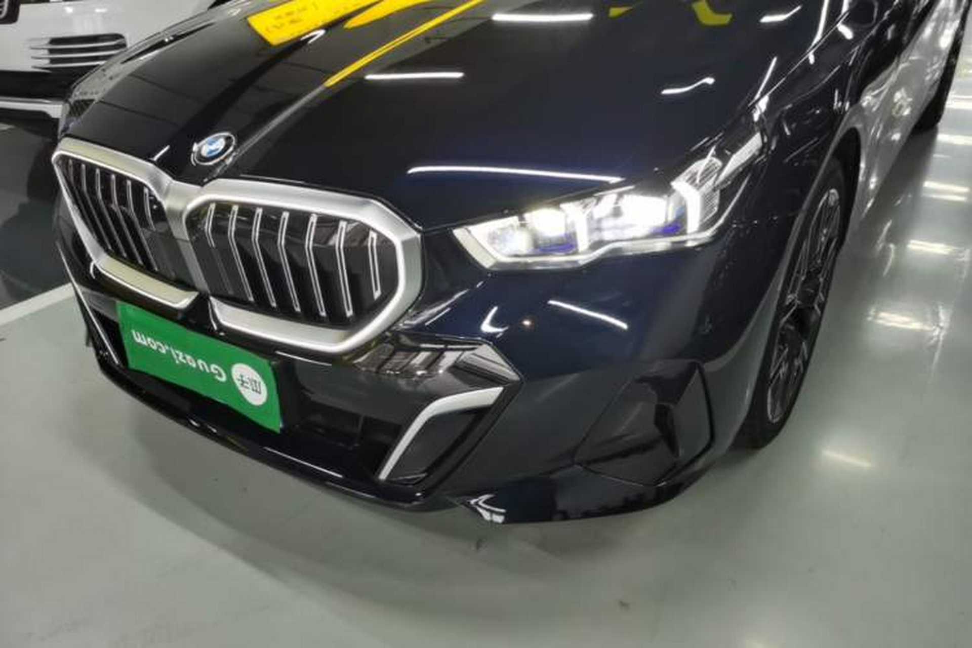 Used BMW 5 Series 2025 530Li Luxury Edition M Sport Package Left Front Headlight