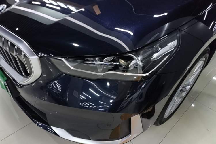 Used BMW 5 Series 2025 525Li Luxury Package Left Front Headlight
